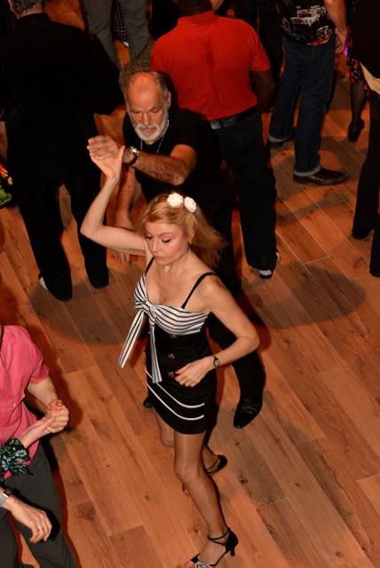 min 2015 11 22 station danse 084